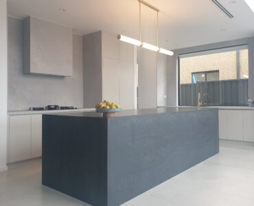 Modern kitchen/Island Bench – Craigieburn